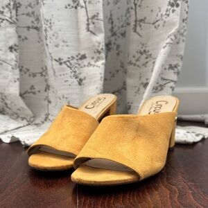 Circus by Sam Edelman Mustard Slide Sandals